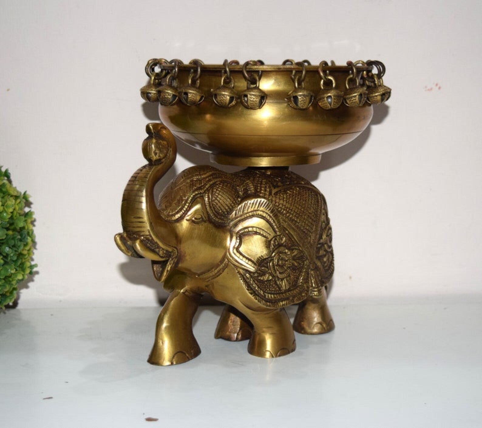 Brass Elephant urli Bowl for Home décor Tea Light Holder/Gift Item/Diwali Decor